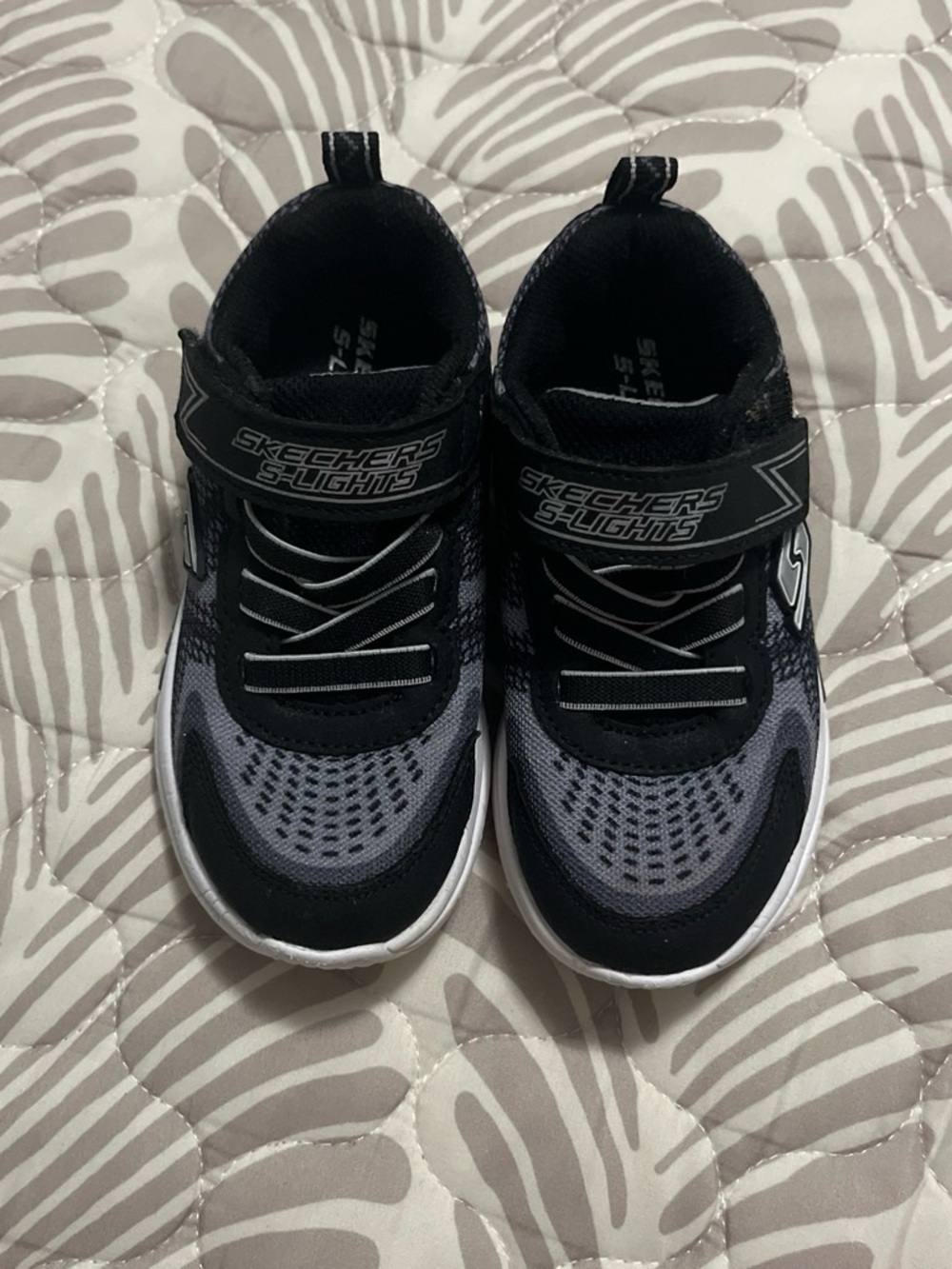 Skechers Kids Black and Gray Light-Up S-Lights Sneakers